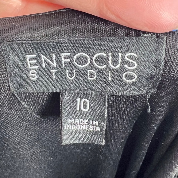 👗NWT🤩 |•ENFOCUS STUDIO•| Black Rouched Cowl Neck Dress Size 10 - Picture 4 of 5